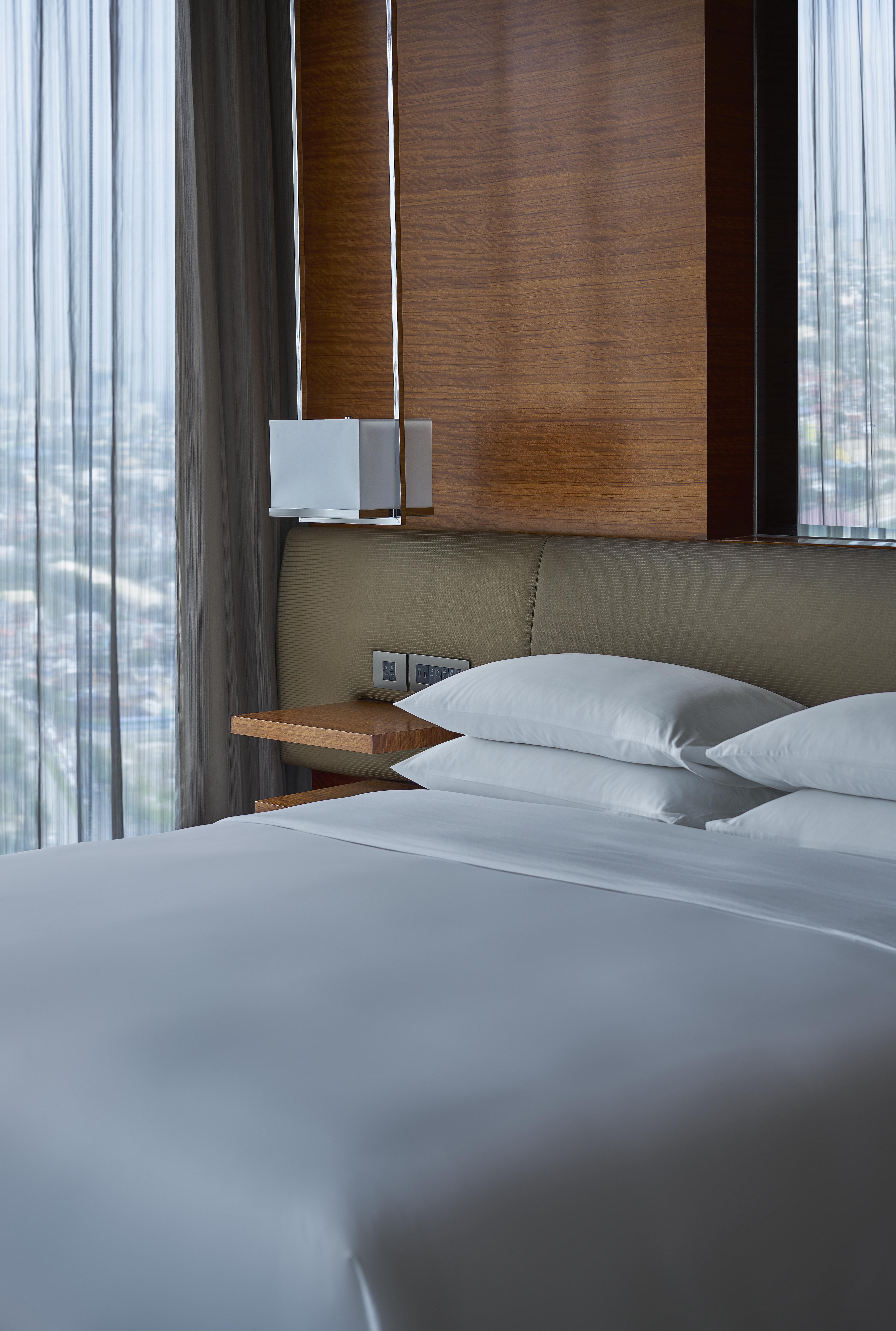 מלון טאגיג Grand Hyatt Manila מראה חיצוני תמונה