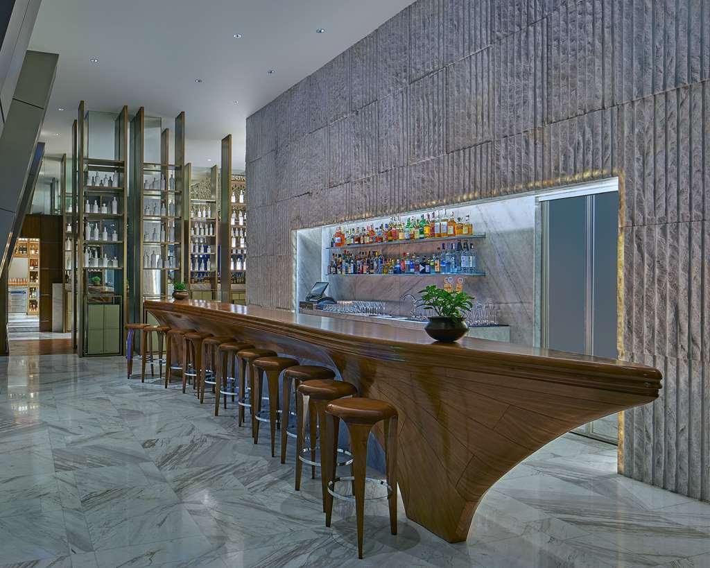 מלון טאגיג Grand Hyatt Manila מסעדה תמונה