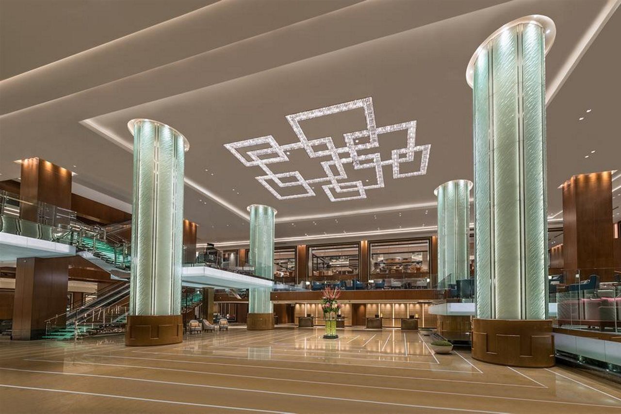 מלון טאגיג Grand Hyatt Manila מראה חיצוני תמונה